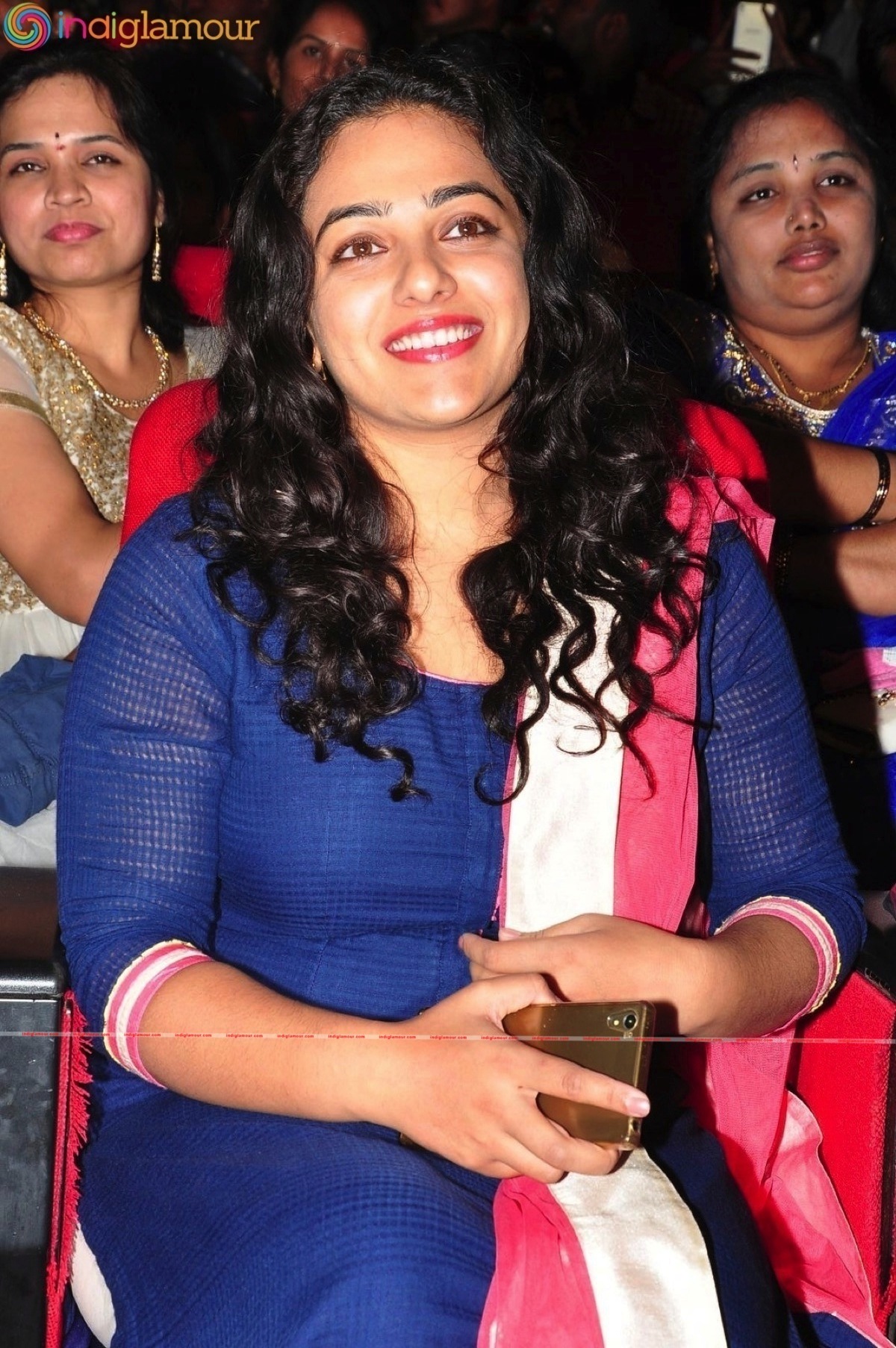 Nithya Menen Actress hd photo