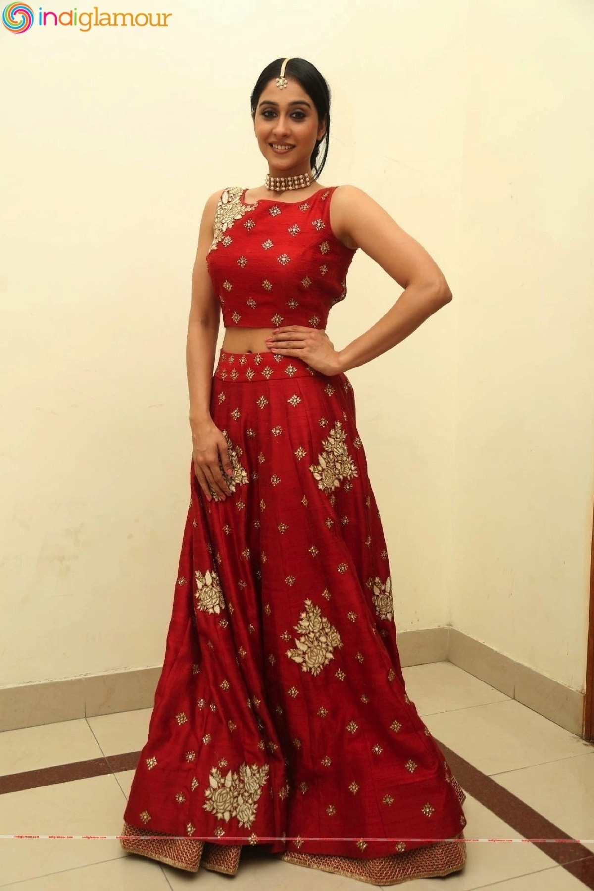 Regina Cassandra Actress hd photo