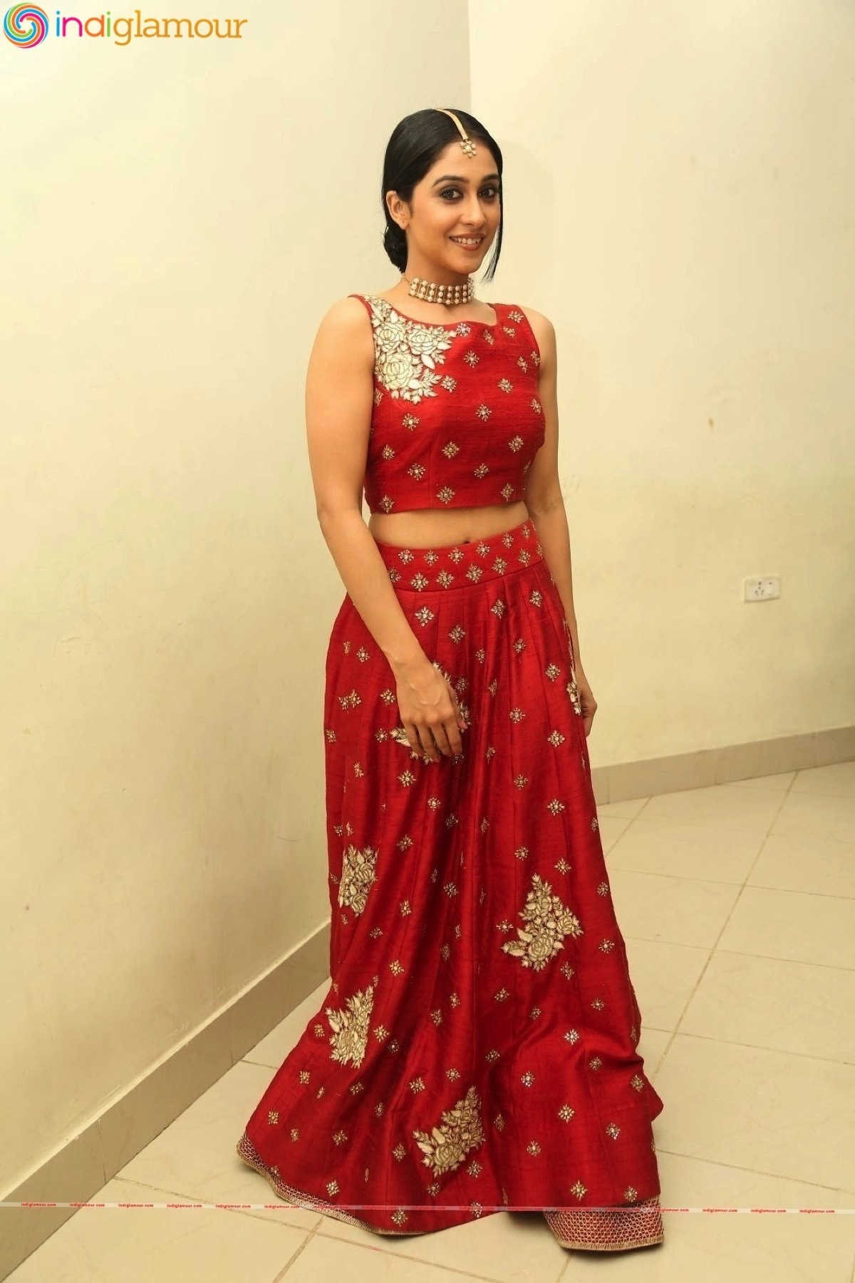 Regina Cassandra Actress hd photo