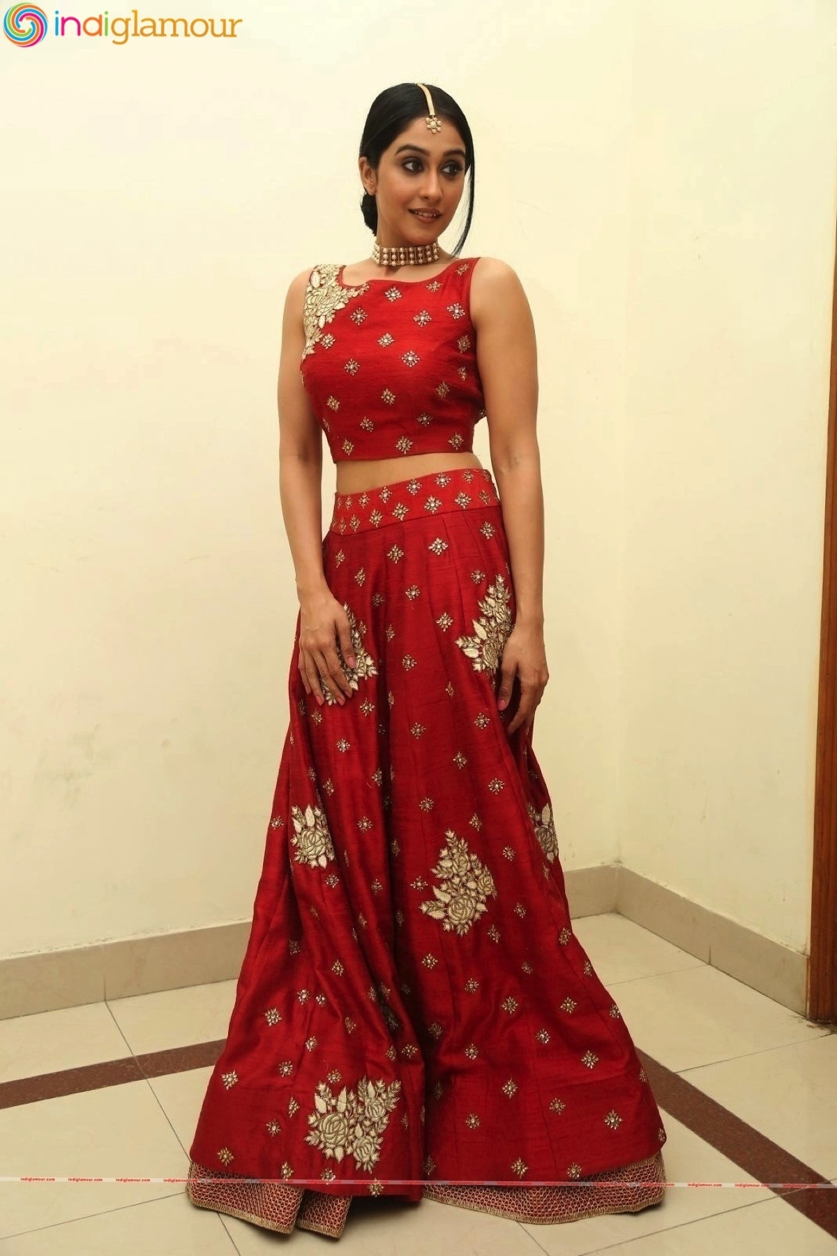 Regina Cassandra Actress hd photo