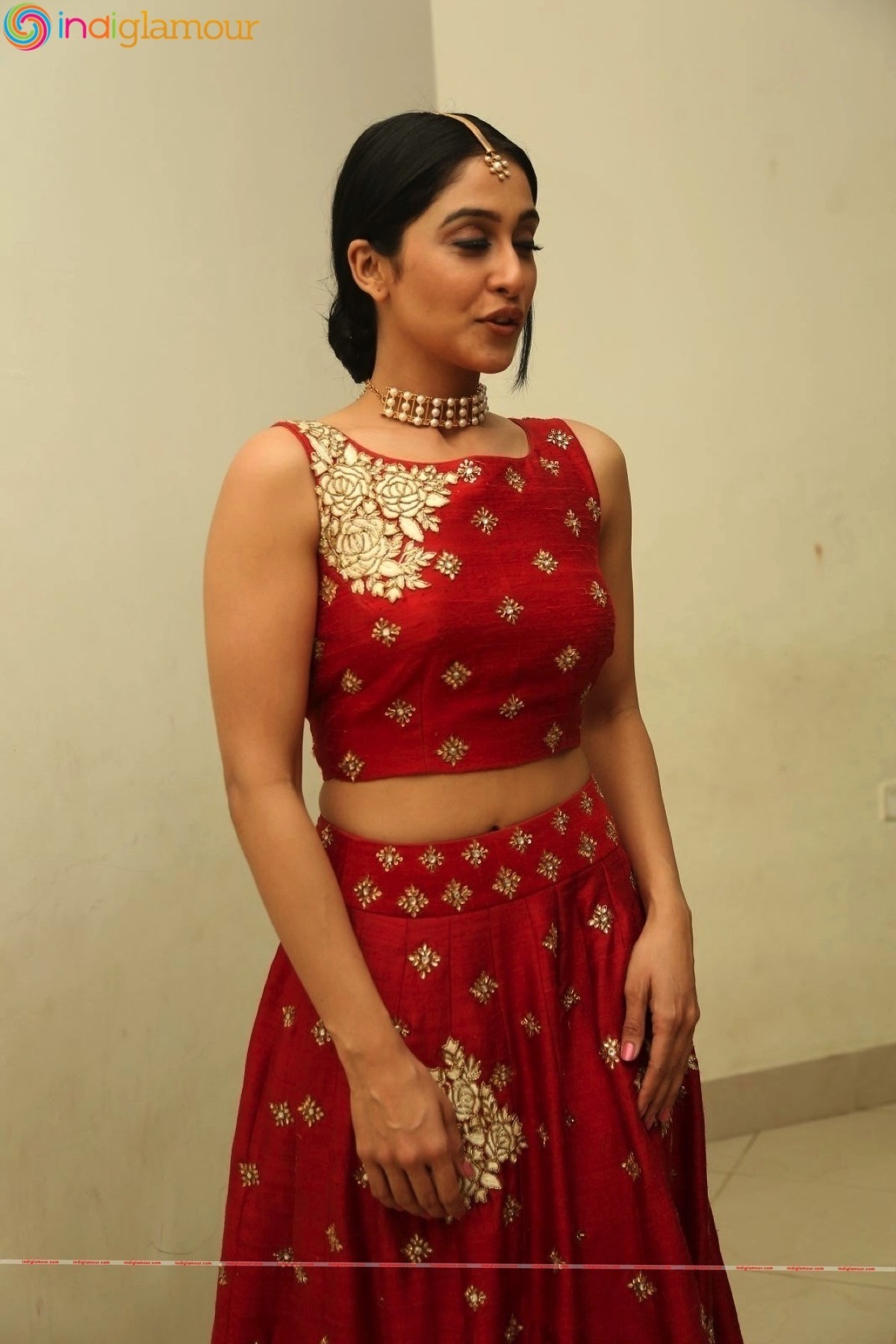 Regina Cassandra Actress hd photo