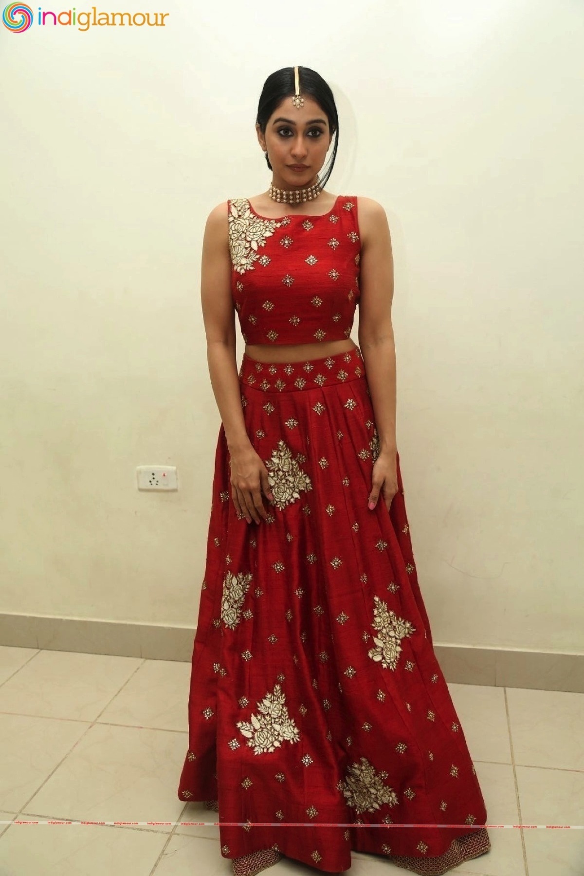 Regina Cassandra Actress hd photo