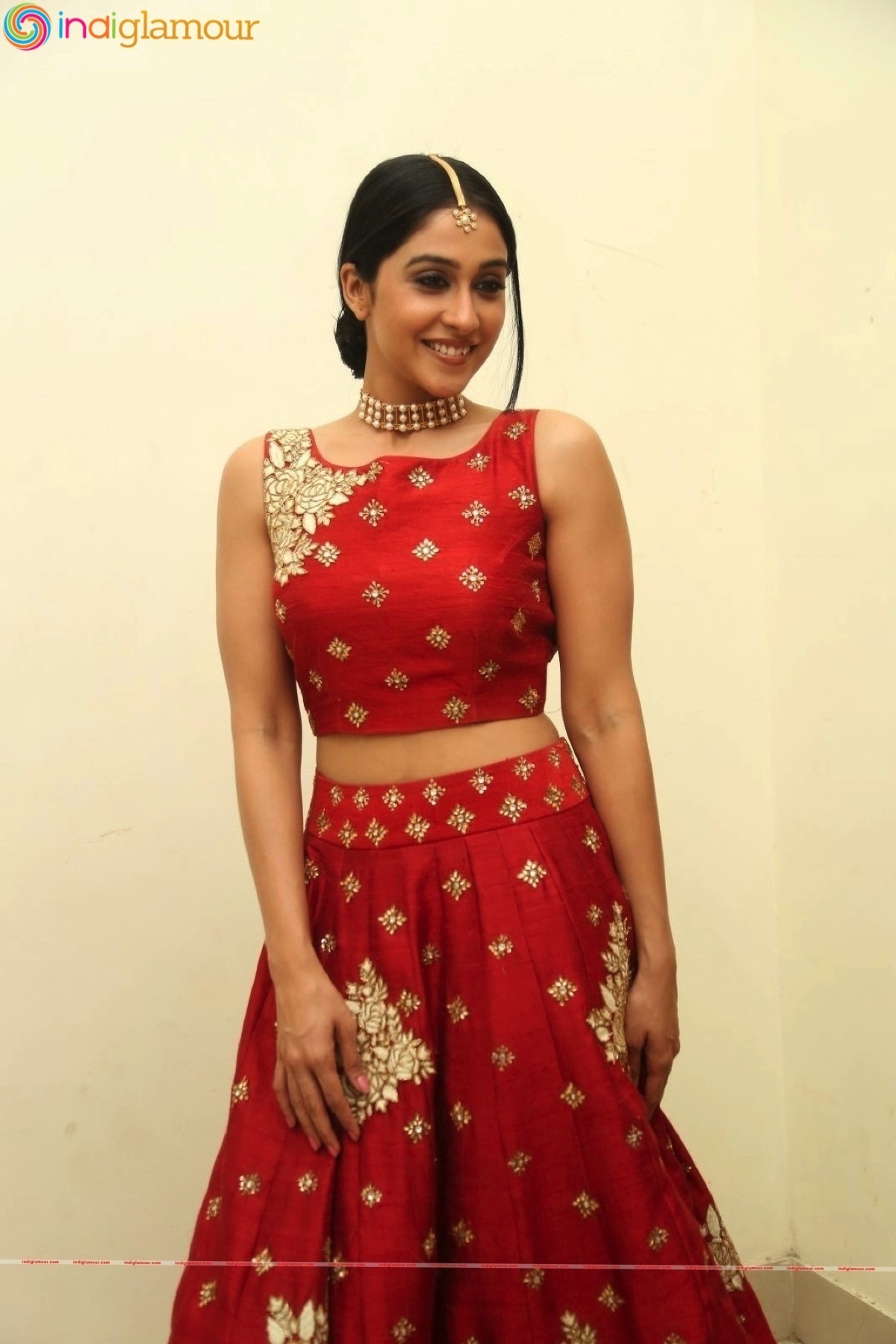Regina Cassandra Actress hd photo