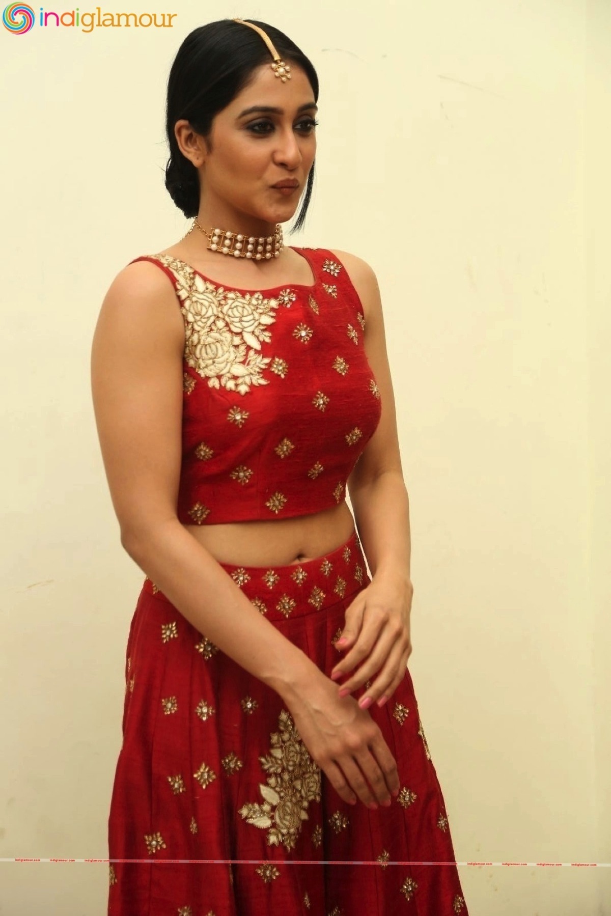 Regina Cassandra Actress hd photo