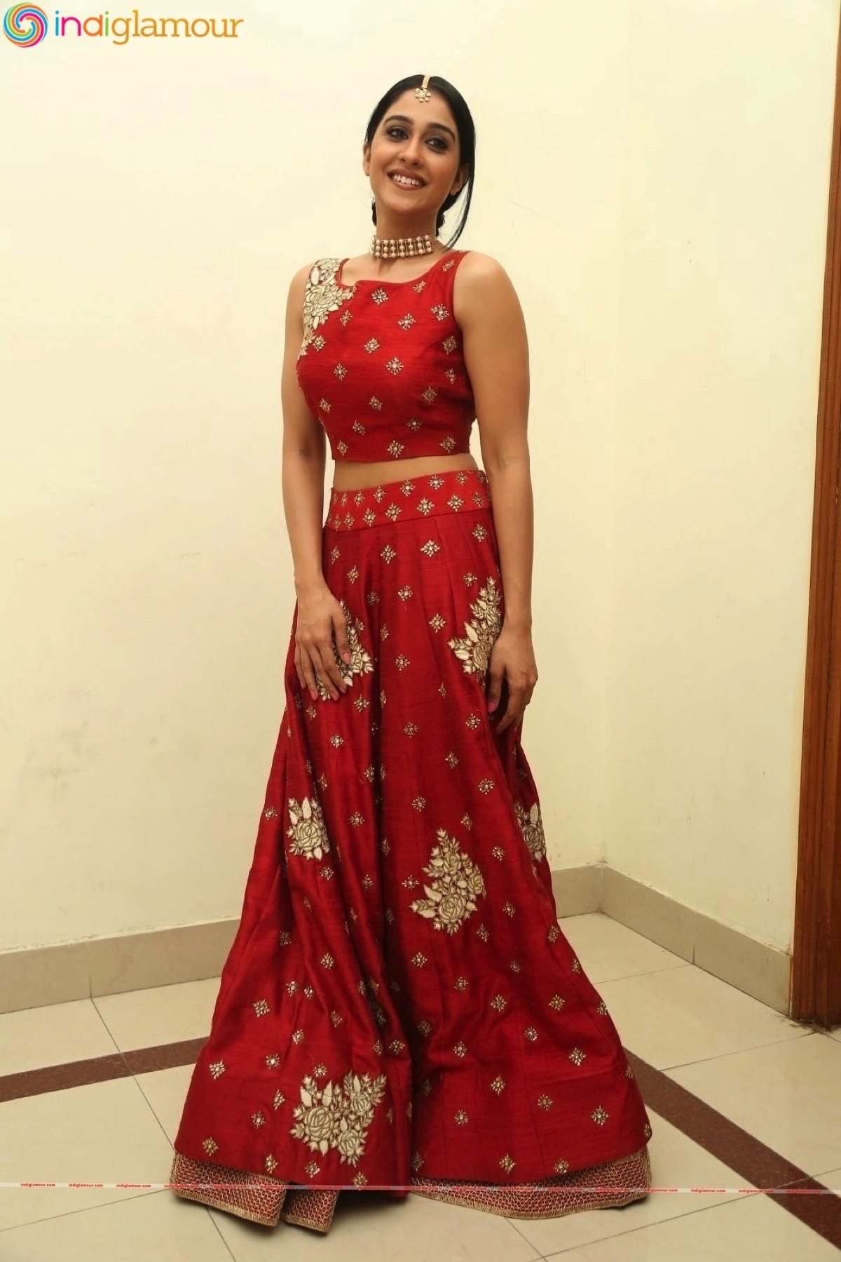 Regina Cassandra Actress hd photo