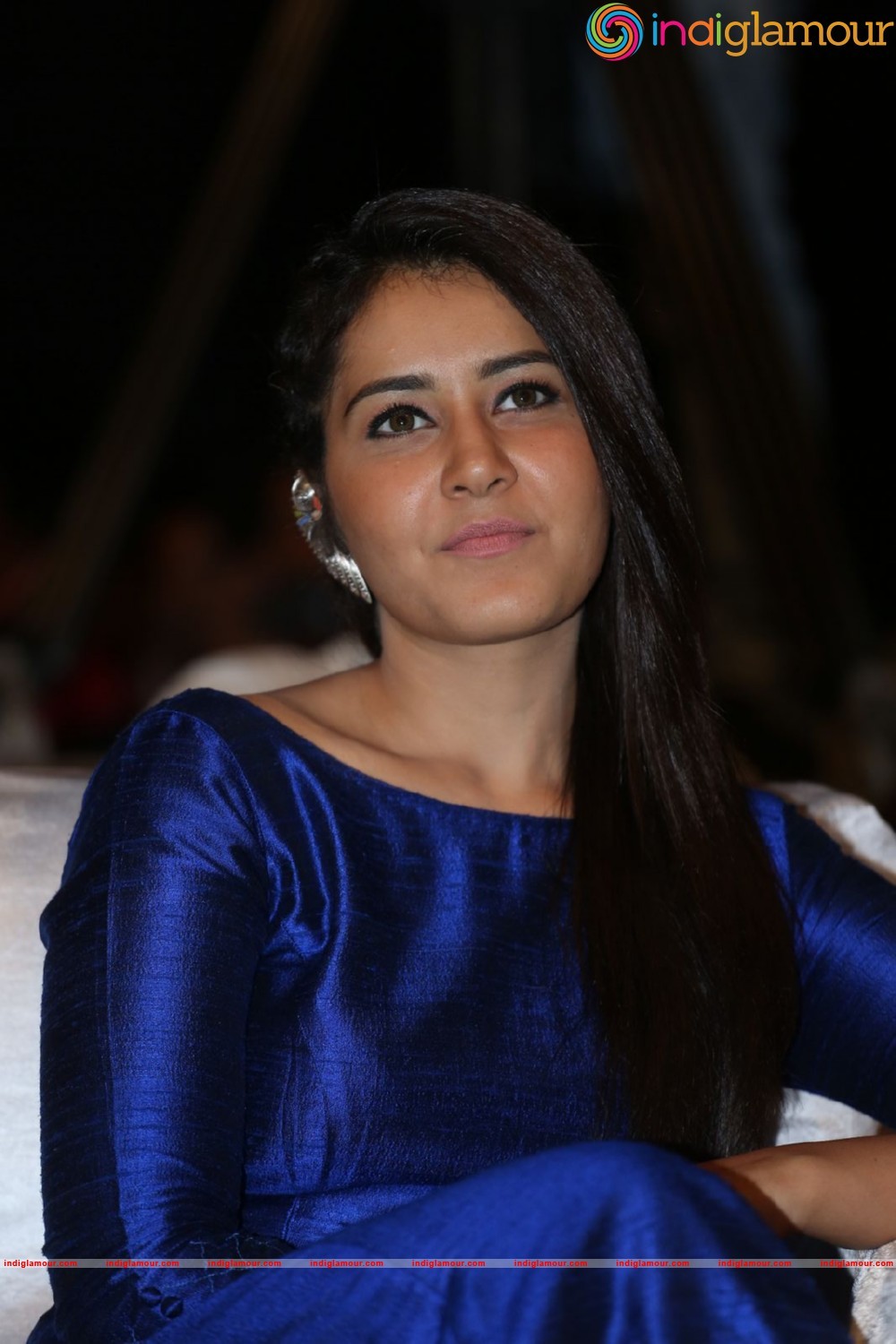 Raashi Khanna Actress hd photo
