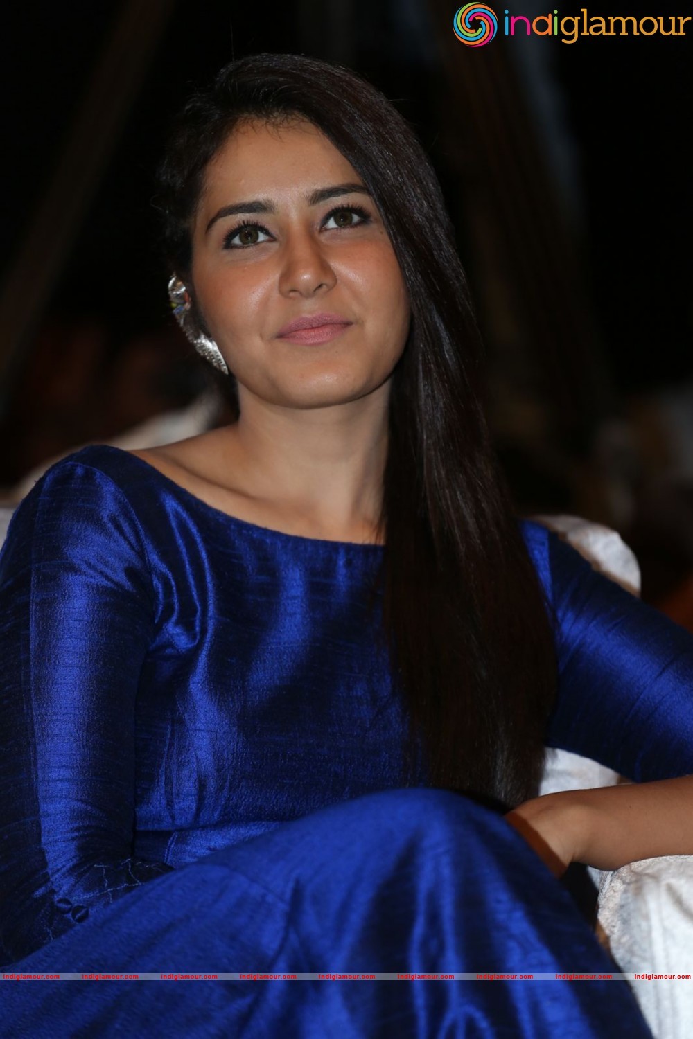 Raashi Khanna Actress hd photo