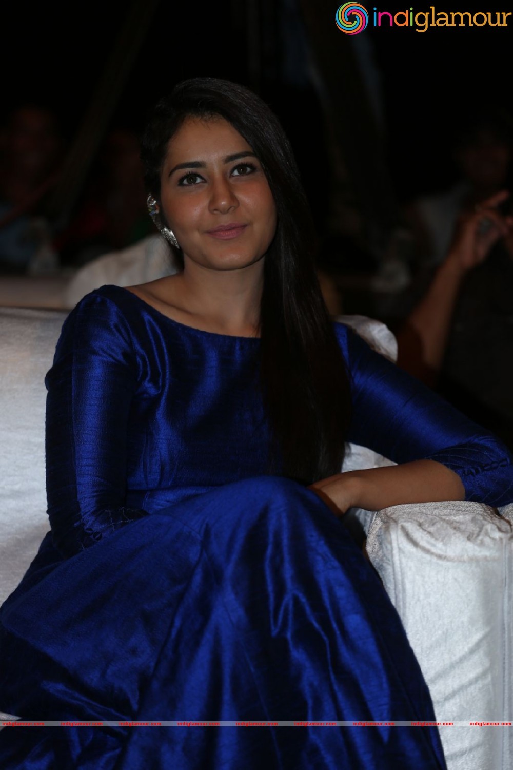 Raashi Khanna Actress hd photo