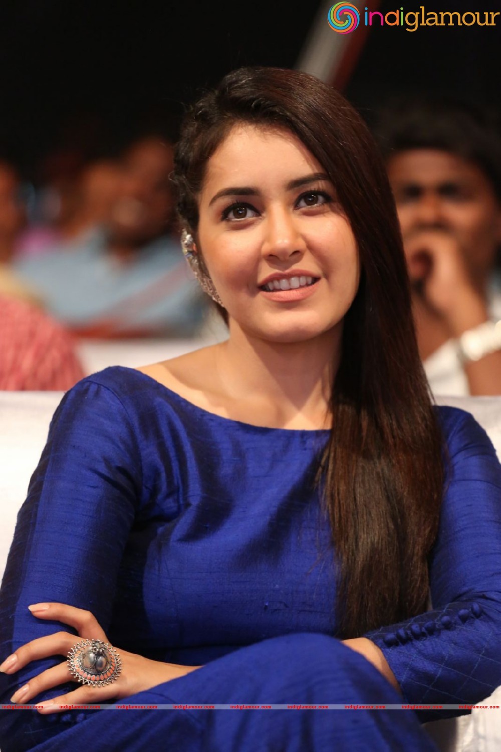 Raashi Khanna Actress hd photo