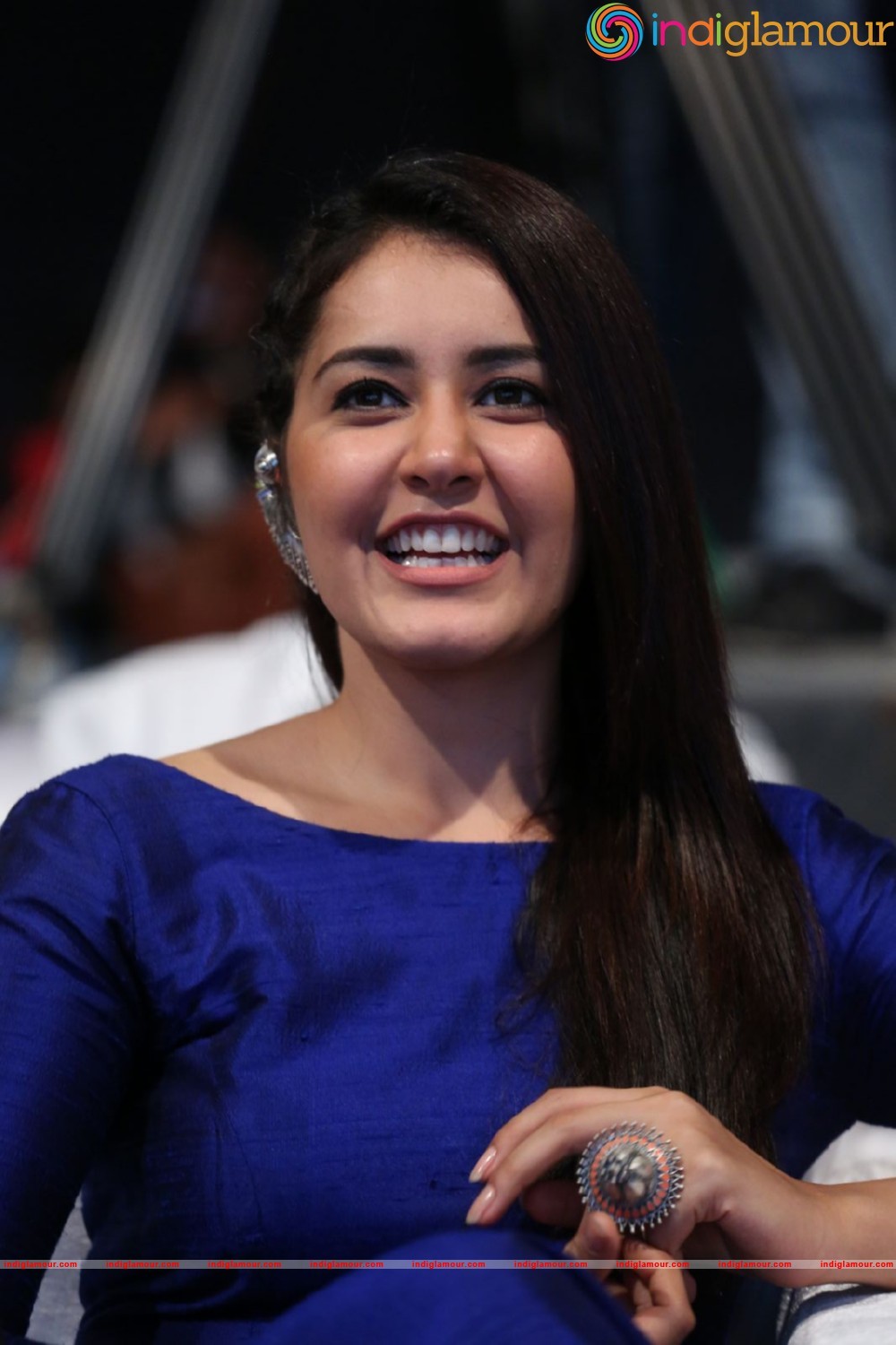 Raashi Khanna Actress hd photo