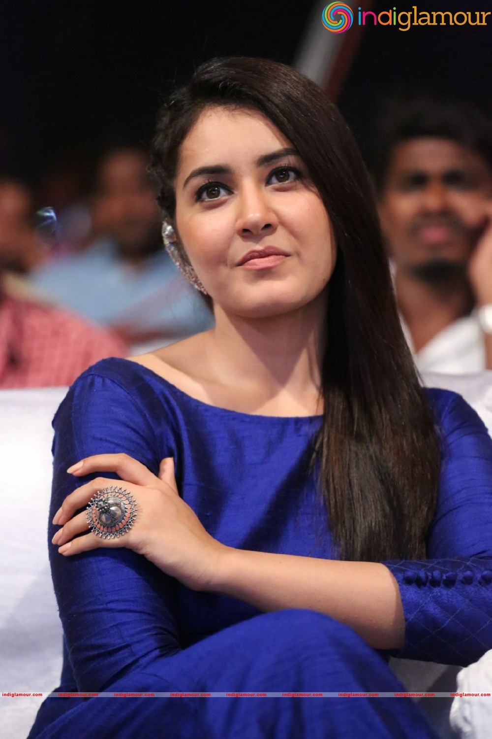Raashi Khanna Actress hd photo