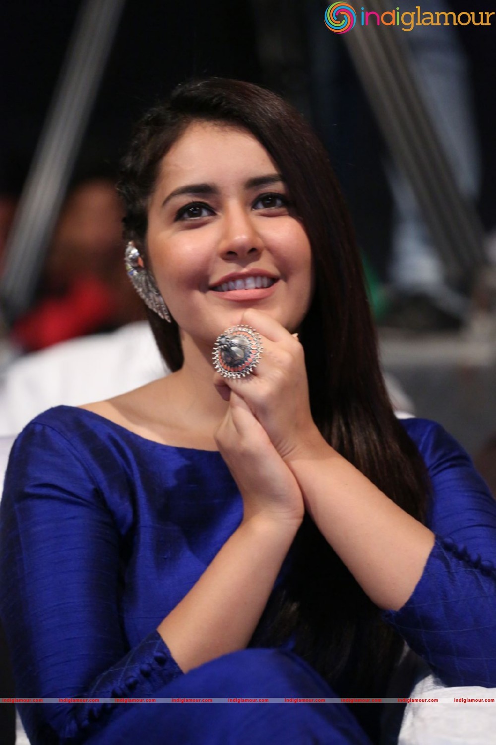 Raashi Khanna Actress hd photo