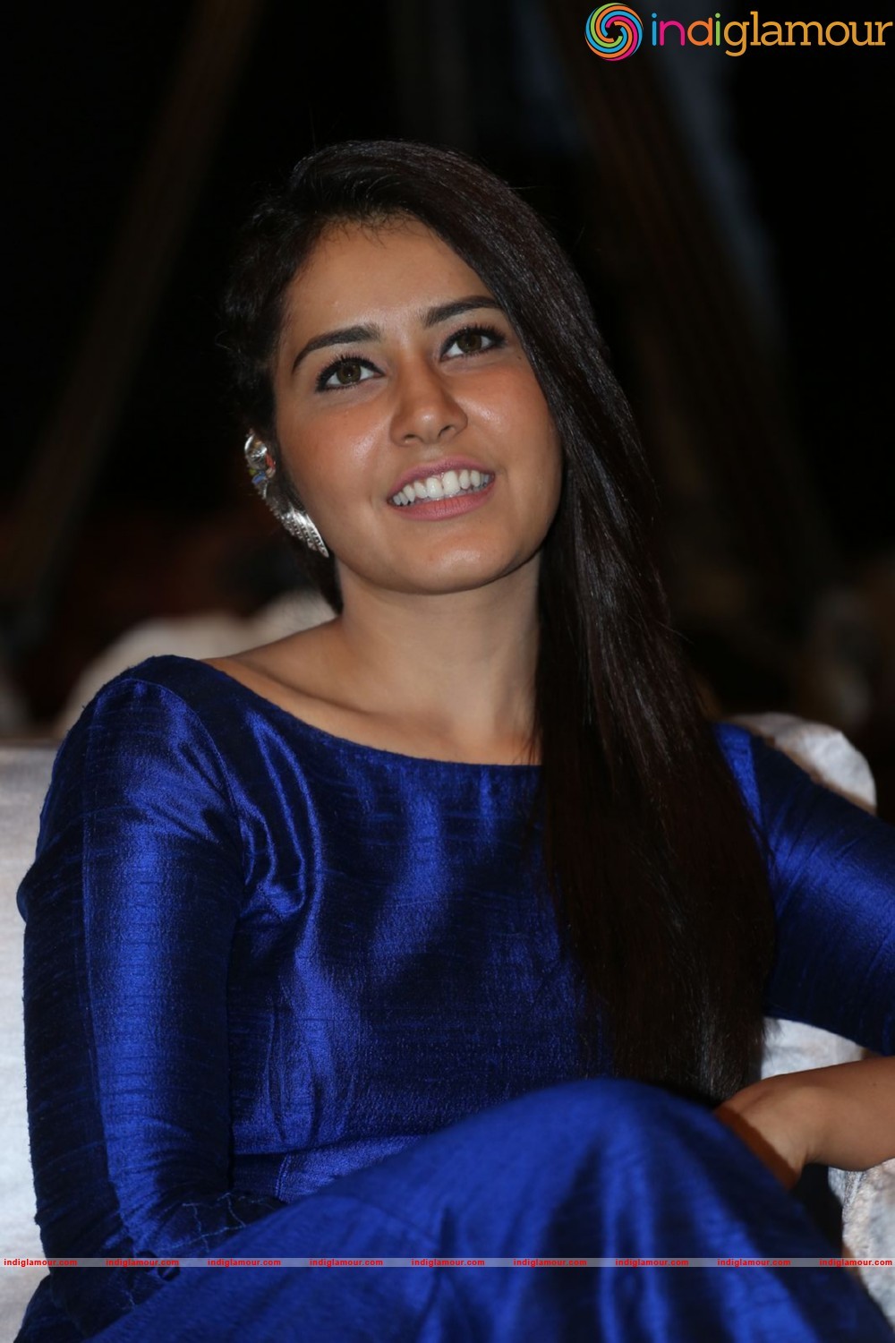 Raashi Khanna Actress hd photo