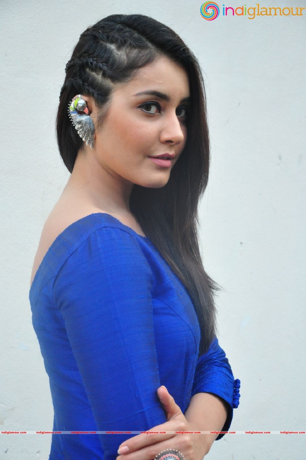 Raashi Khanna Actress hd photo