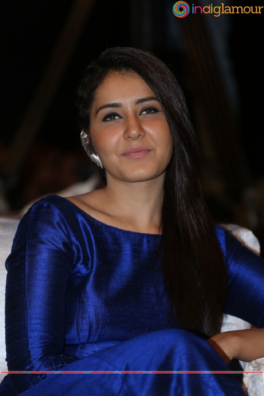 Raashi Khanna Actress hd photo