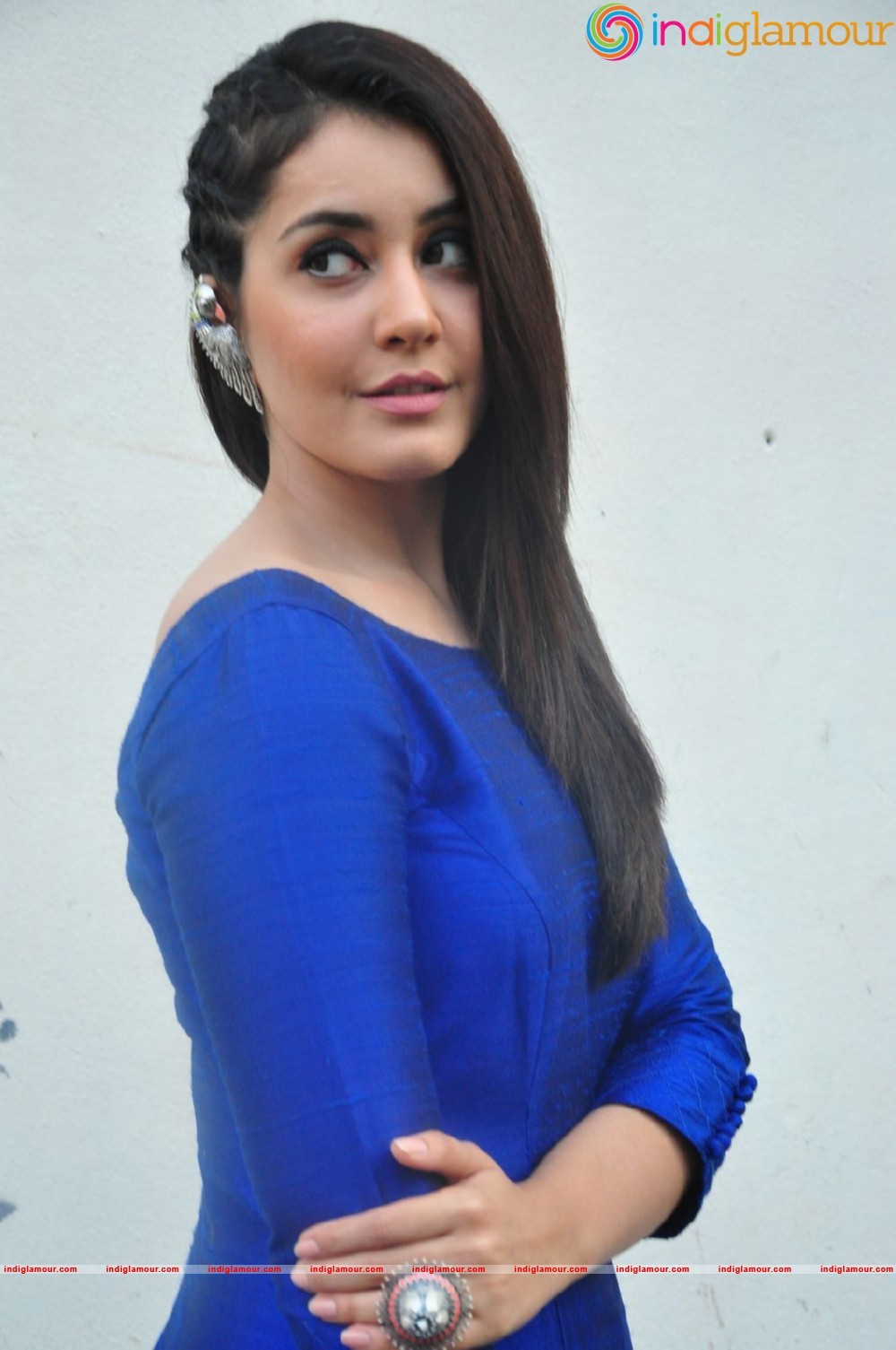 Raashi Khanna Actress hd photo