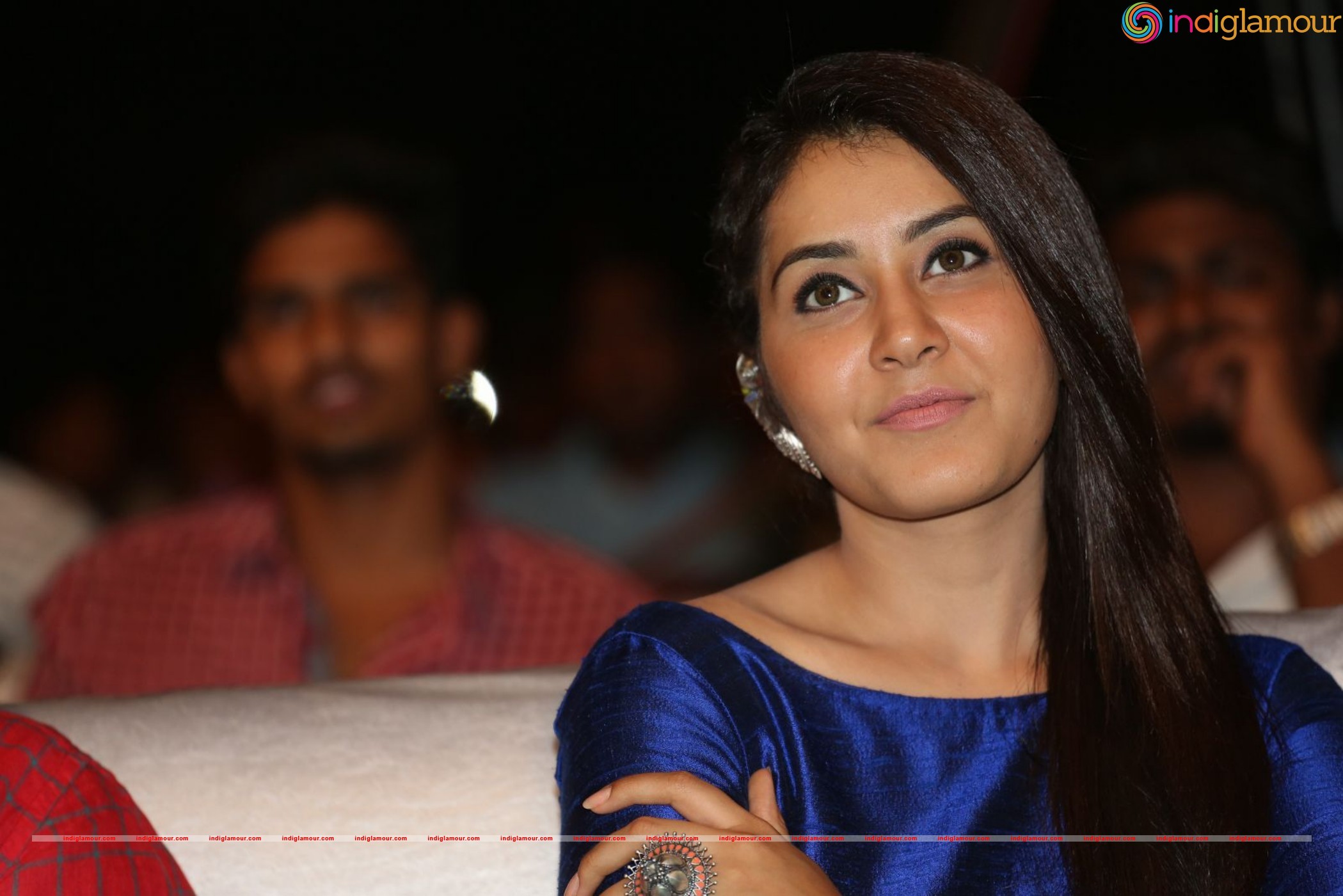 Raashi Khanna Actress hd photo