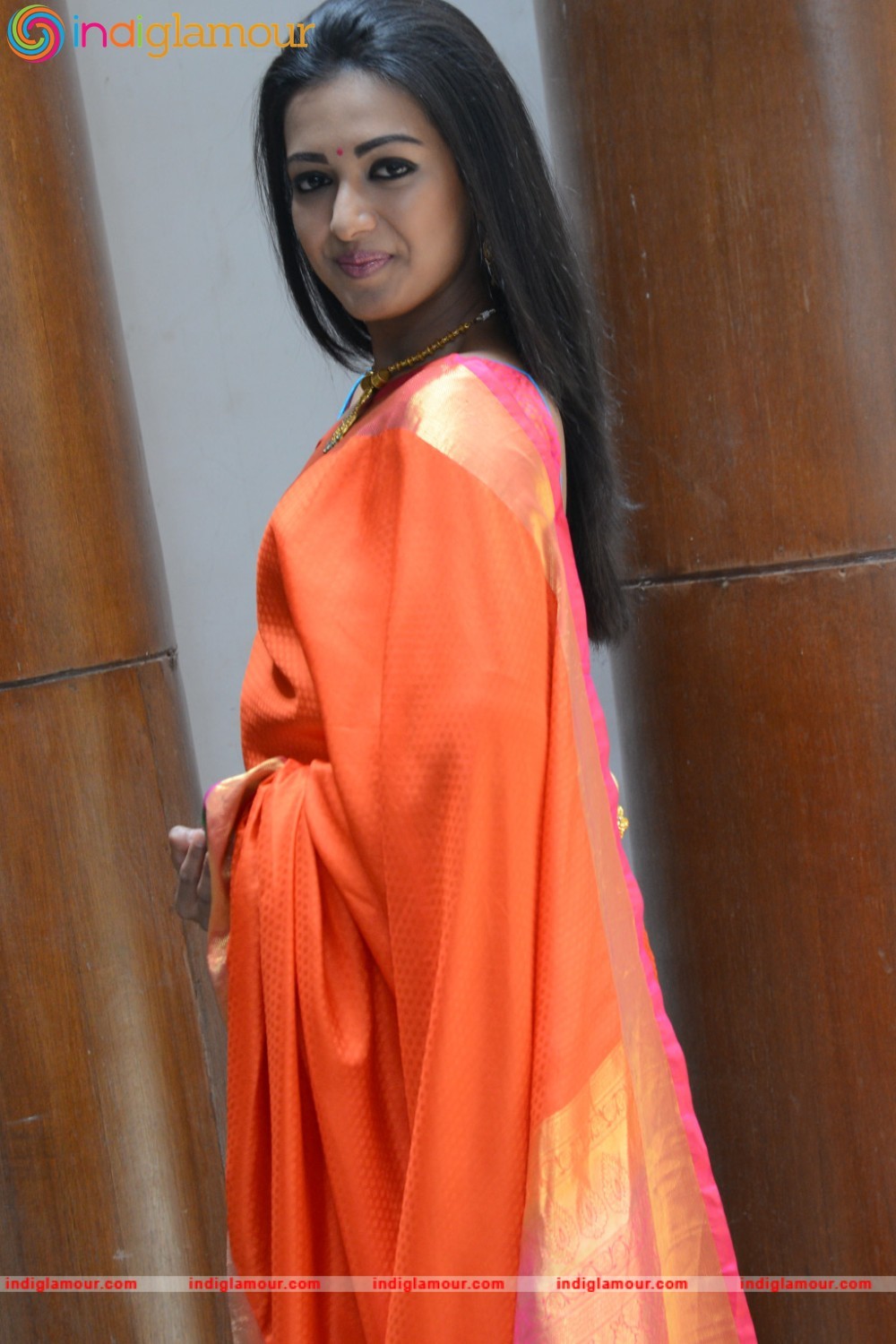 Catherine Tresa Actress hd photo