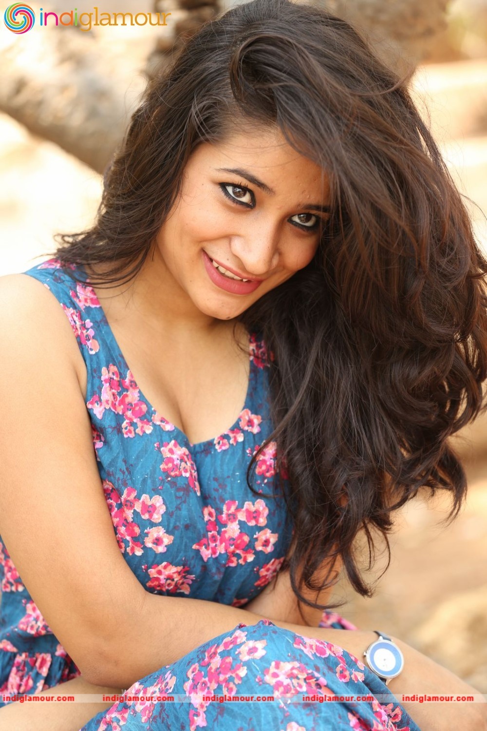 Santhoshi Sharma Actress hd photo