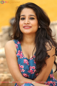 Santhoshi Sharma photos