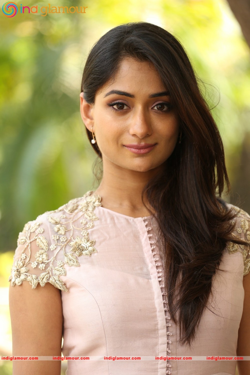 Sandhya Raju Actress hd photo