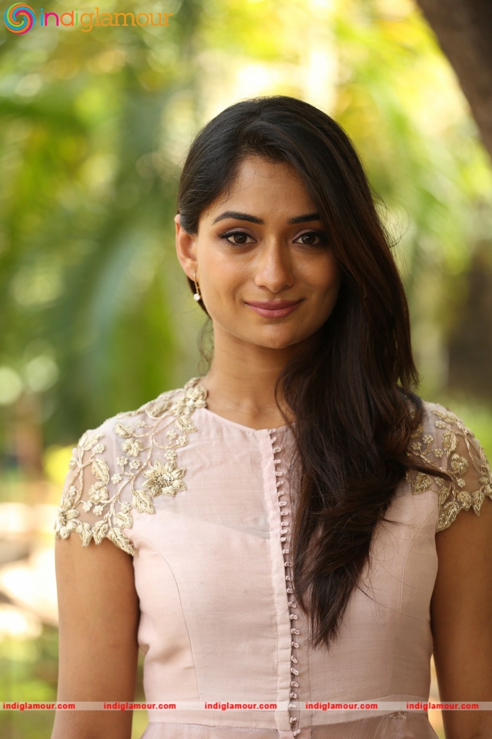 Sandhya Raju Actress hd photo
