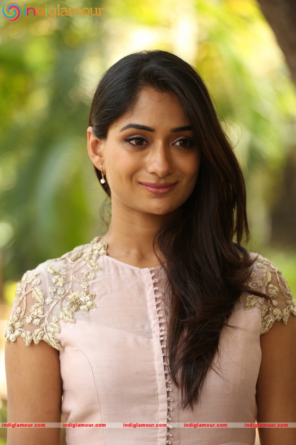 Sandhya Raju Actress hd photo