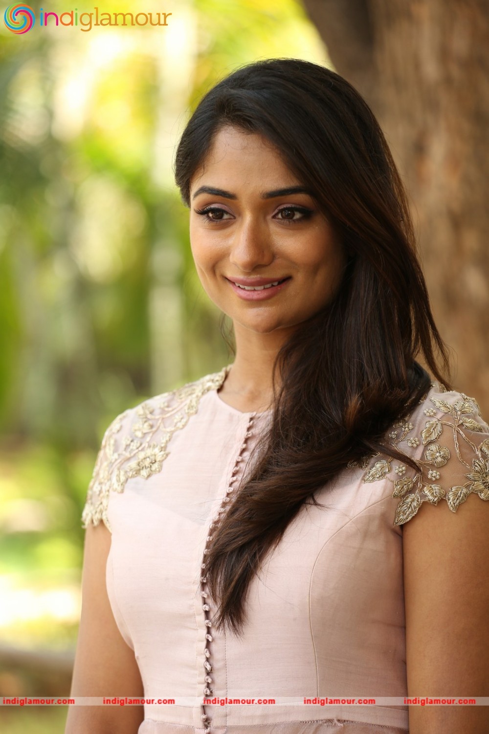 Sandhya Raju Actress hd photo