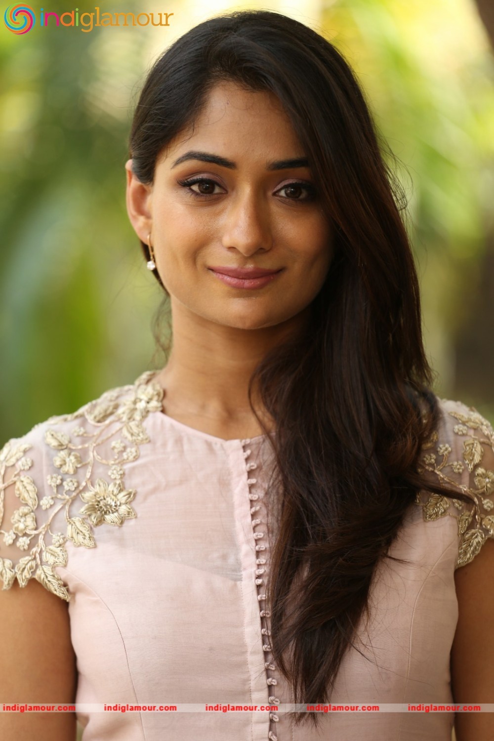 Sandhya Raju Actress hd photo