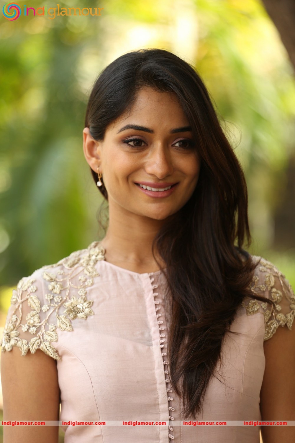 Sandhya Raju Actress hd photo