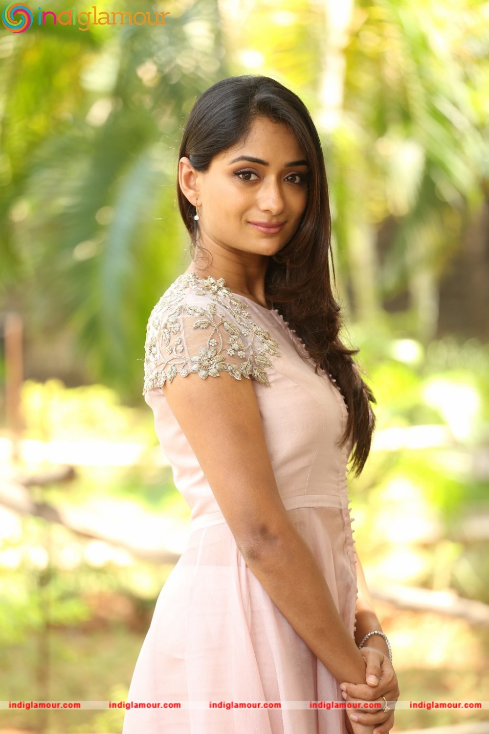 Sandhya Raju Actress hd photo