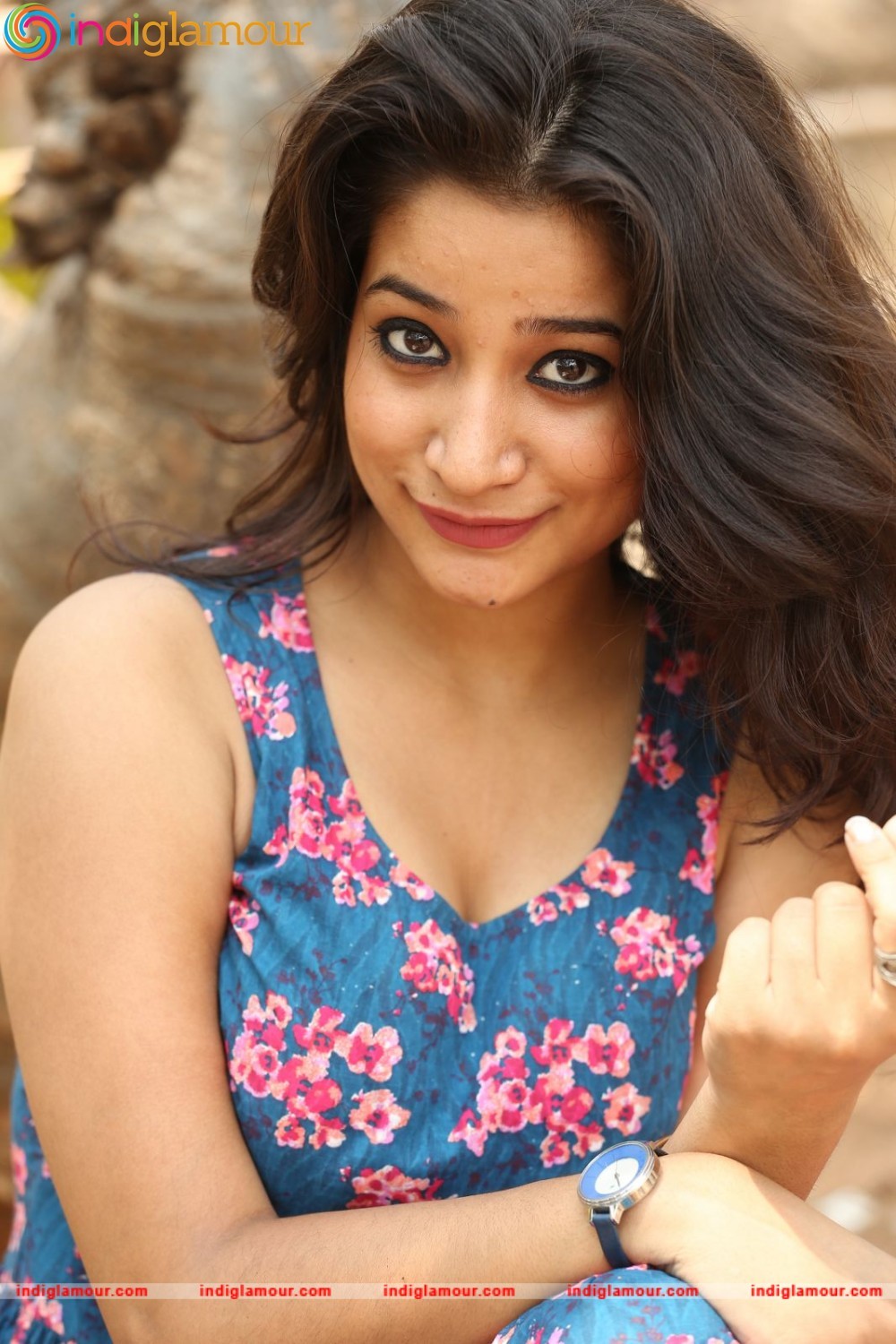 Santhoshi Sharma Actress hd photo