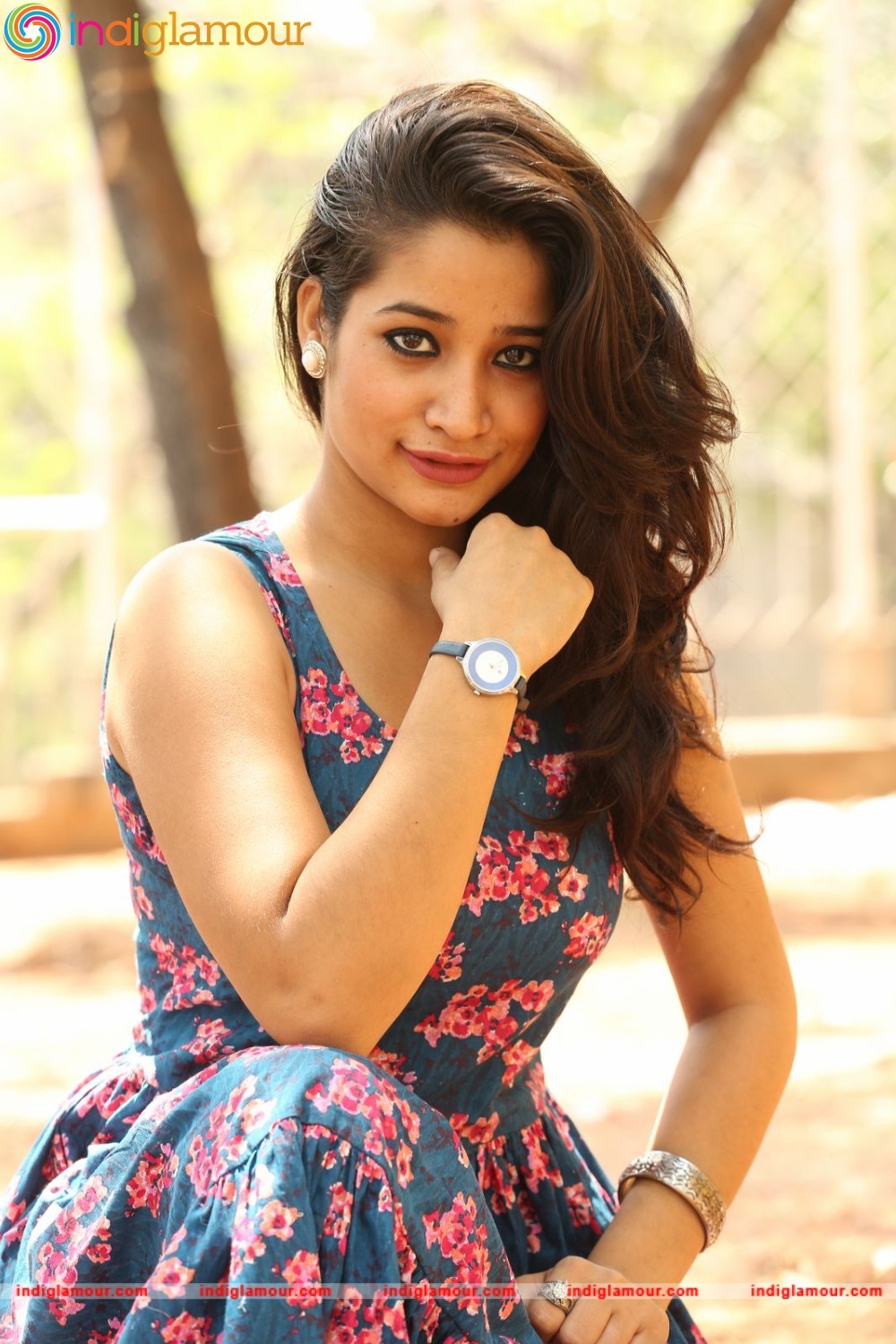 Santhoshi Sharma Actress hd photo