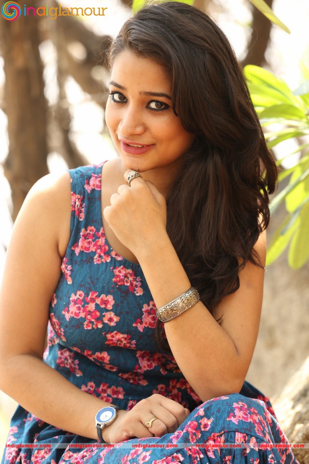 Santhoshi Sharma Actress hd photo