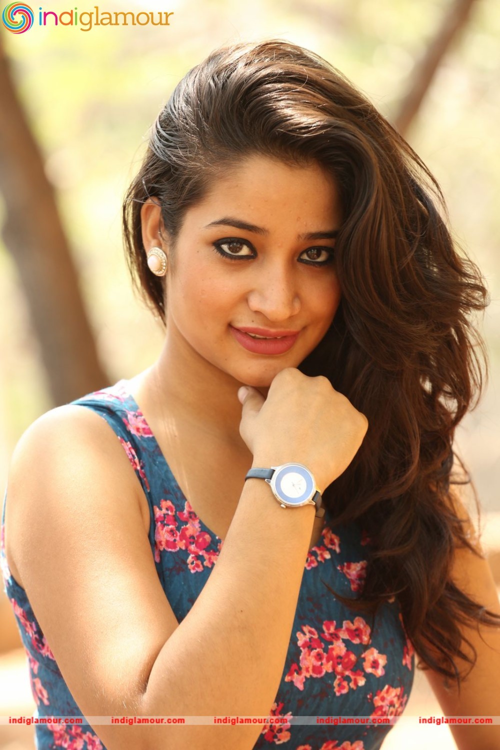 Santhoshi Sharma Actress hd photo