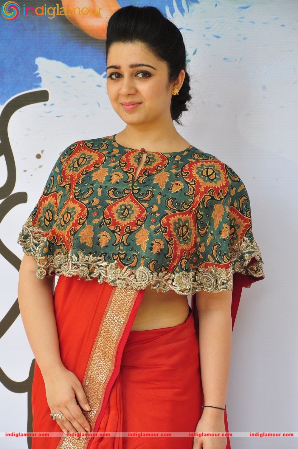 Charmy Kaur Actress hd photo