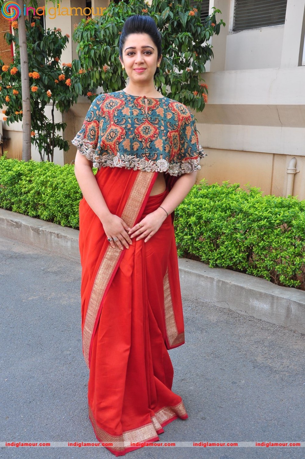 Charmy Kaur Actress hd photo
