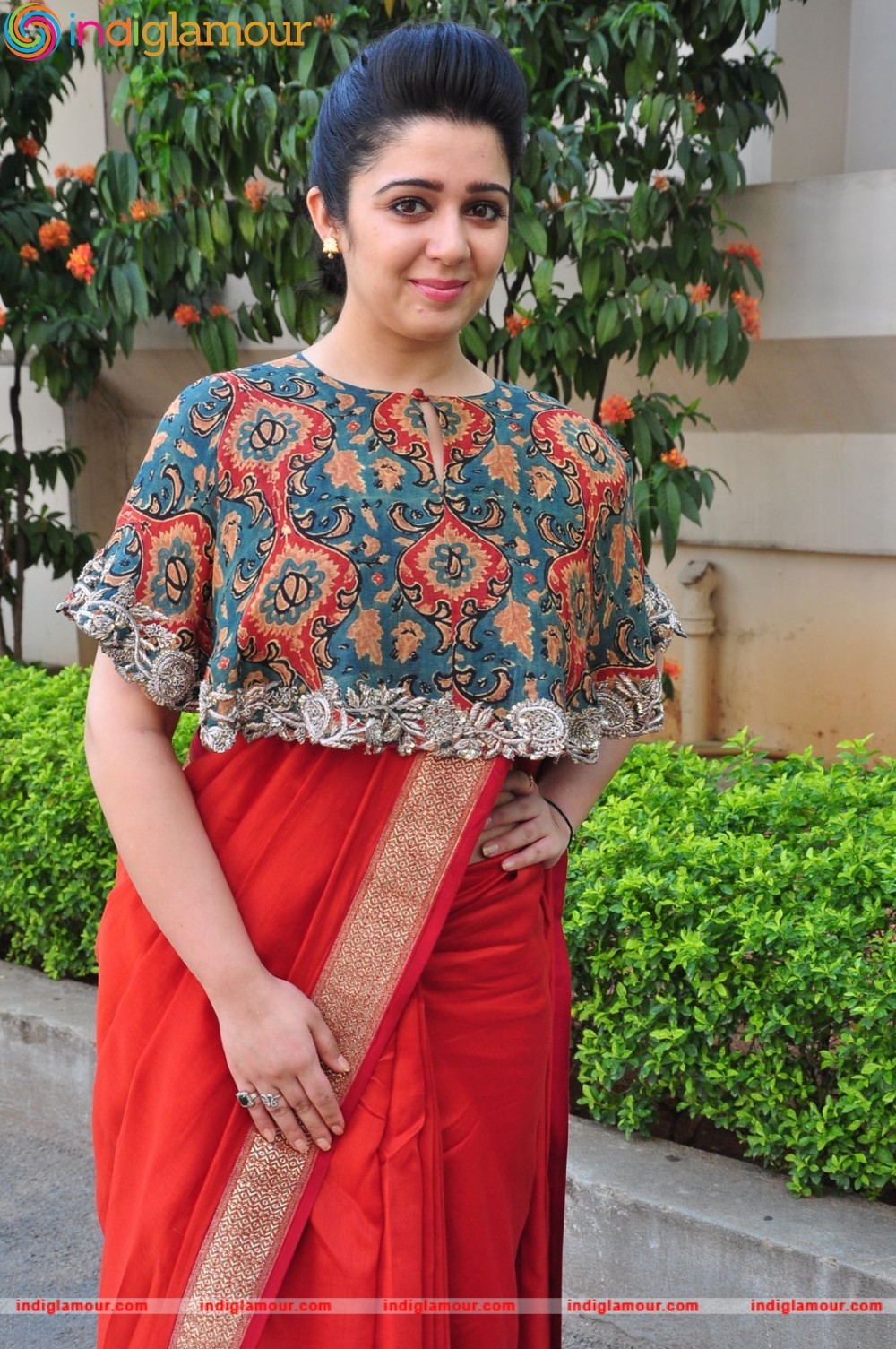 Charmy Kaur Actress hd photo