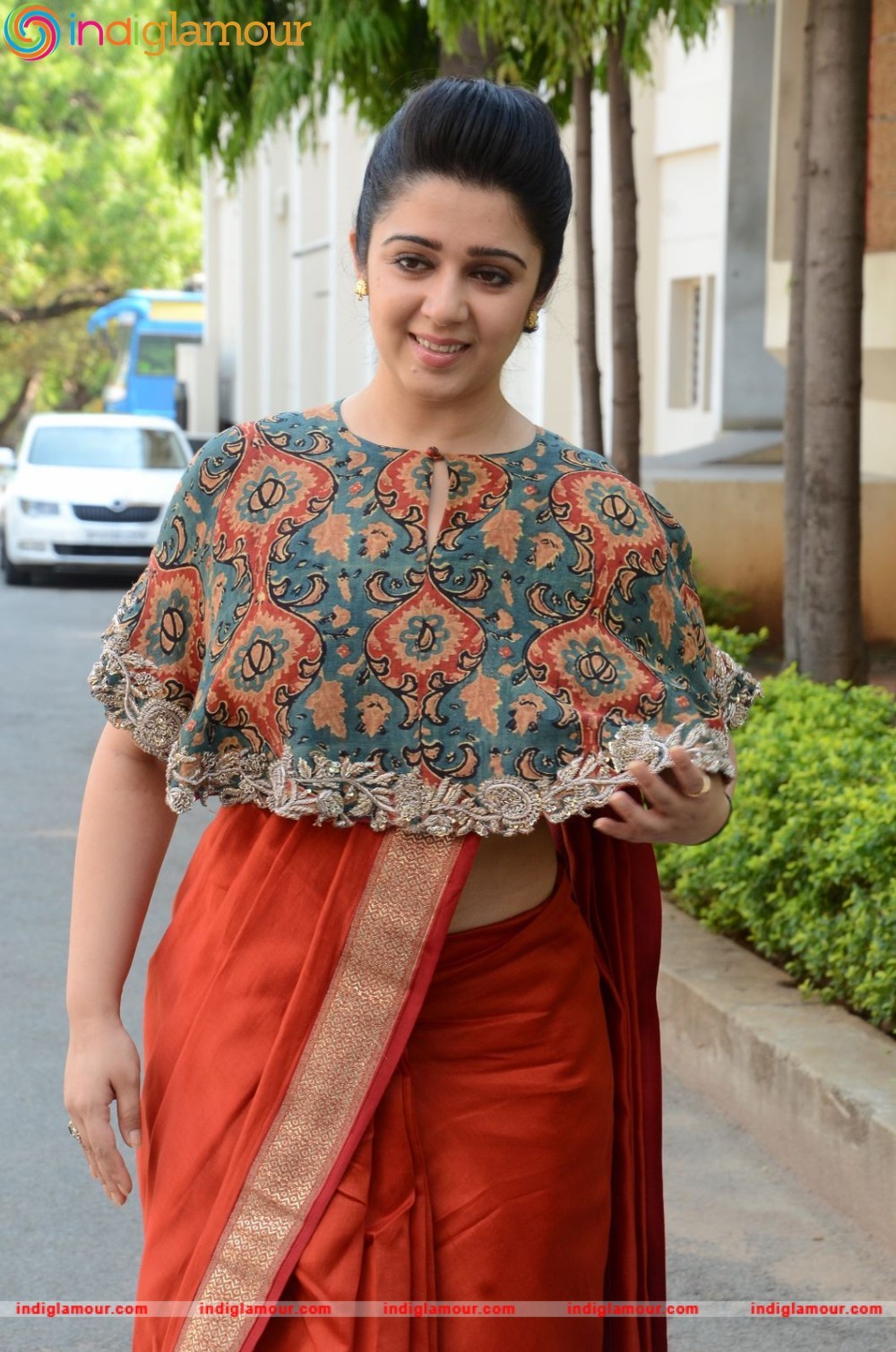 Charmy Kaur Actress hd photo