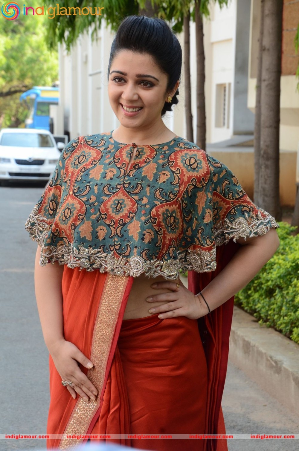 Charmy Kaur Actress hd photo