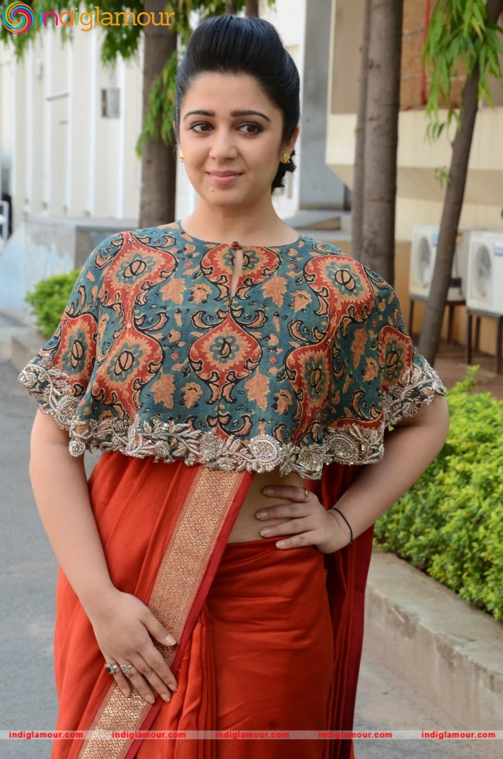 Charmy Kaur Actress hd photo