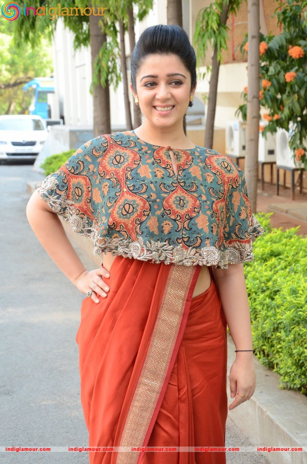 Charmy Kaur Actress hd photo