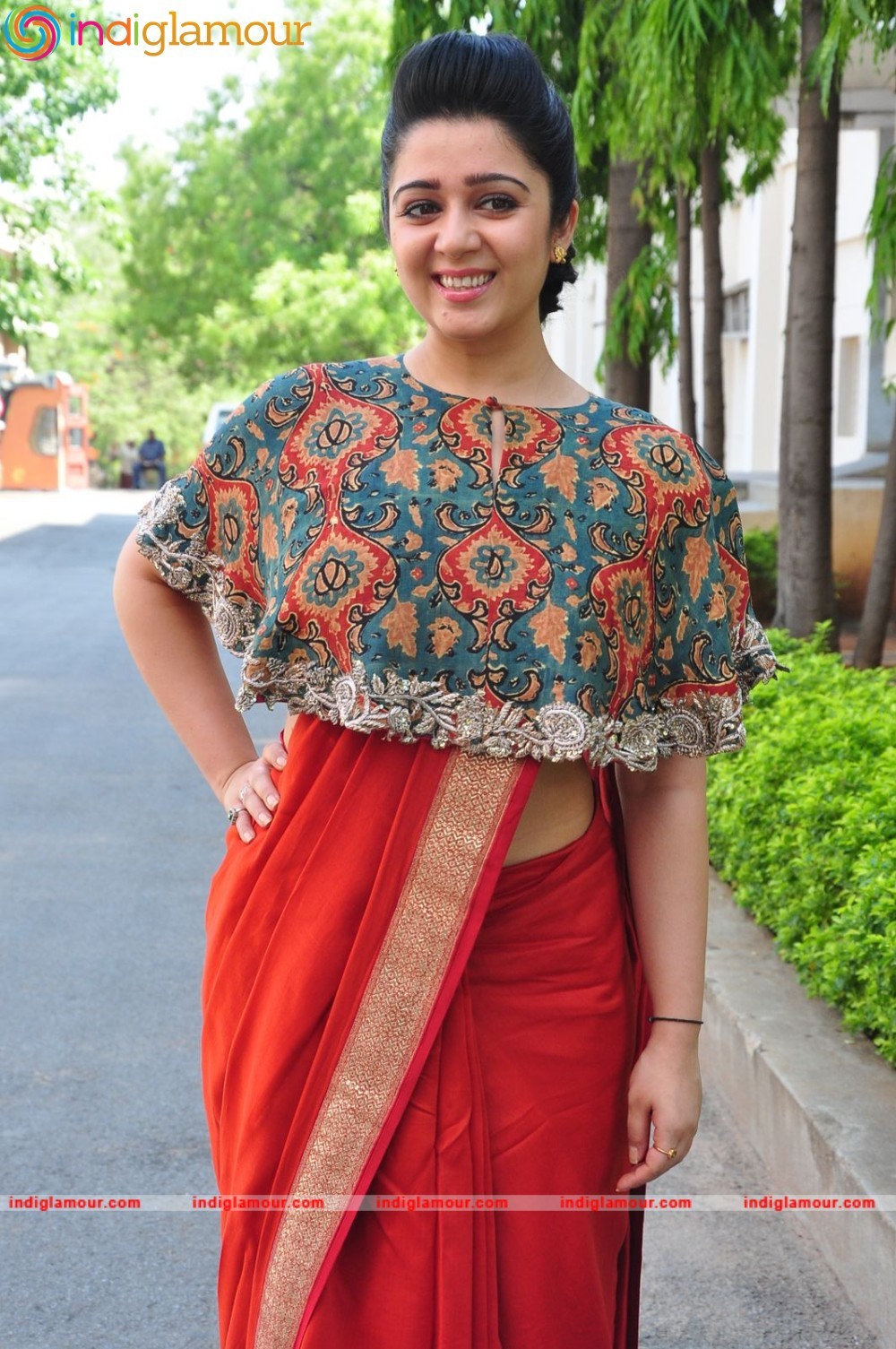 Charmy Kaur Actress hd photo