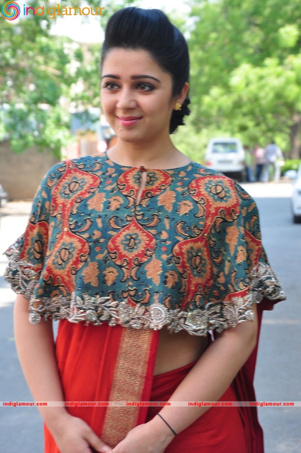 Charmy Kaur Actress hd photo