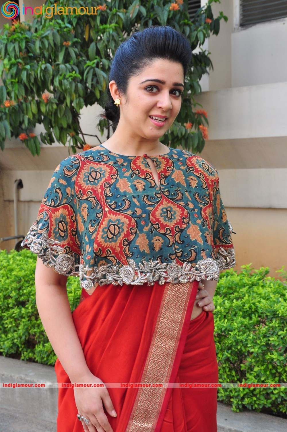 Charmy Kaur Actress hd photo