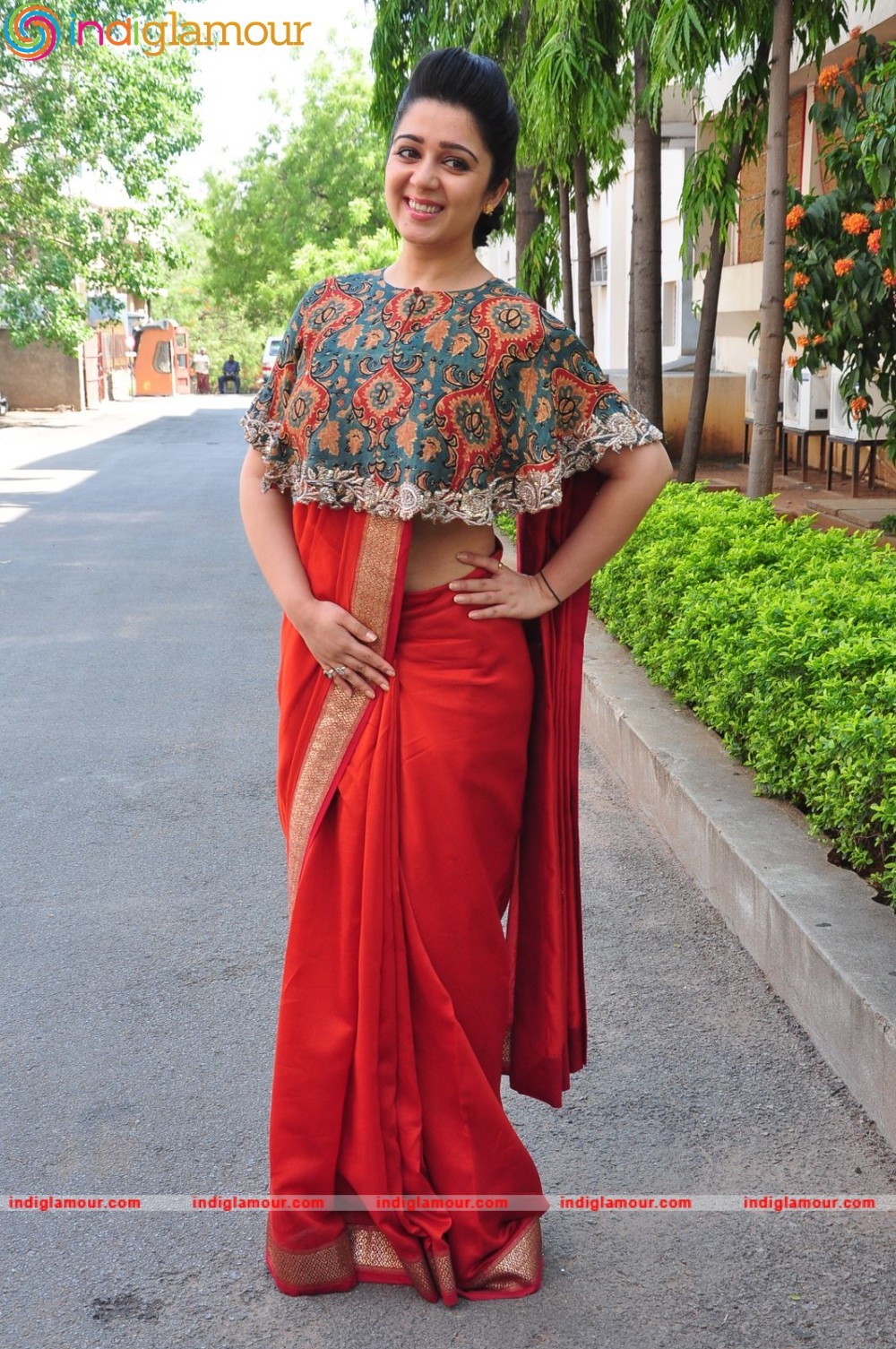 Charmy Kaur Actress hd photo