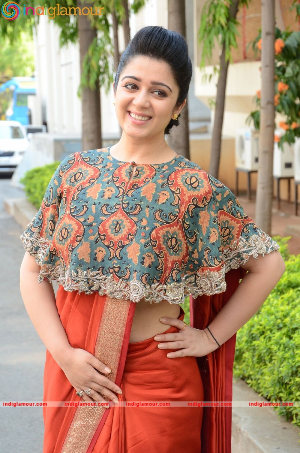 Charmy Kaur Actress hd photo