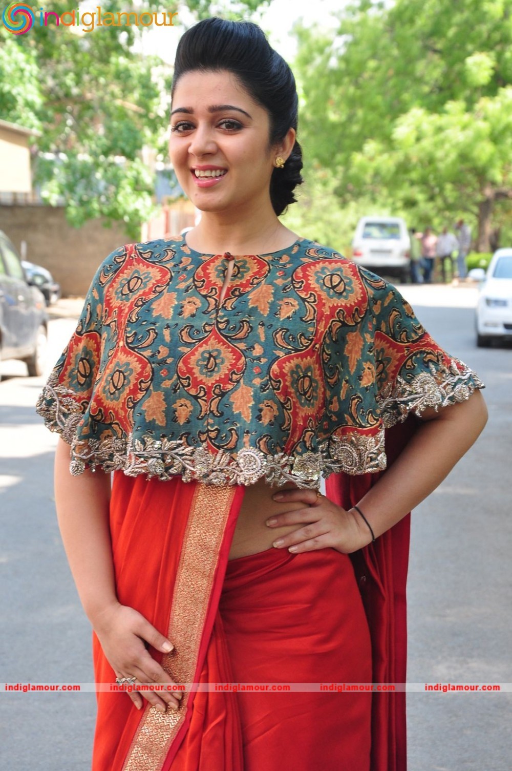 Charmy Kaur Actress hd photo