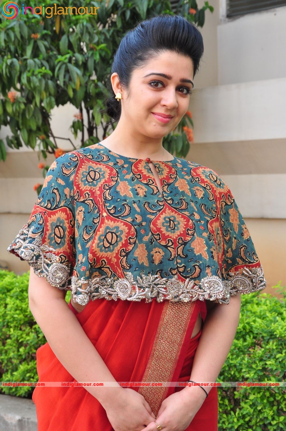 Charmy Kaur Actress hd photo