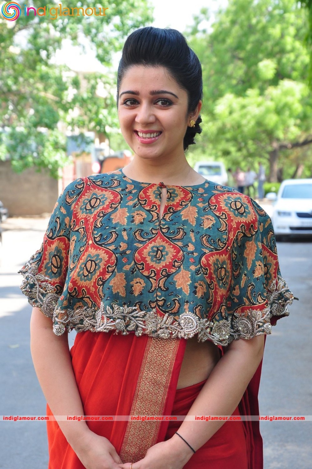 Charmy Kaur Actress hd photo